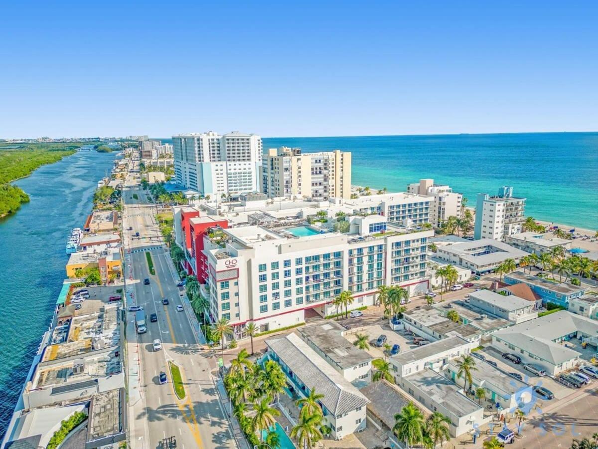 Lovely Apartment - Hollywood Beach - Rooftop Pool Exterior photo